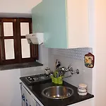 Stella Apartment *
